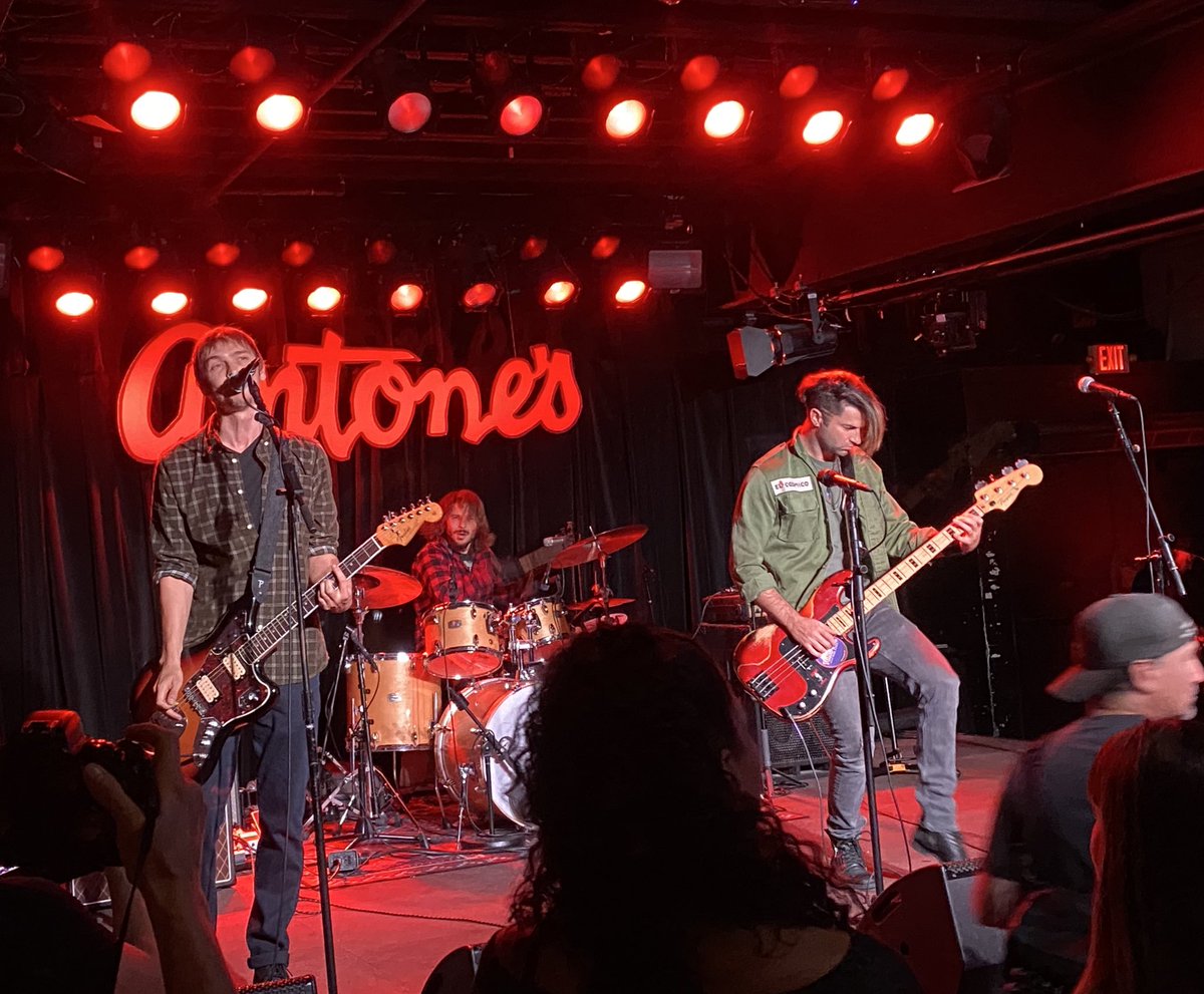 FlipCatLLC's tweet photo. 🤘😛What a great night reminiscent of early #SXSW when it was only about the 🎸bands and the 👏fans.
#BoostagramBall showed fans how to support artists directly via Bitcoin & #Nostr. Thanx to @tunestr21!!
#SupportCreators https://t.co/zgaCvgzCWS