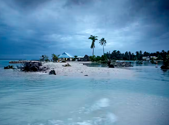 DavidRobie's tweet photo. Superpower rivalry makes Pacific aid a bargaining chip - vulnerable nations lose out #AsiaPacificReport @ConversationEDU #aidpolitics #developmentaid @defencediplomacy #geopolitics #westerndominance @ForumSEC #Pacificdevelopment #Pacificrivalry @pangmedia
https://t.co/P5XTKu99Qn https://t.co/yIB8siceq6