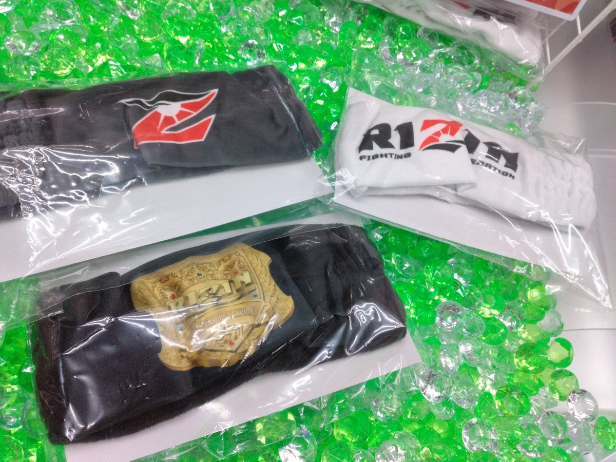 RIZIN プライズ情報🚩 BIGグローブが完売です！ ワーコレとヘアバンド
