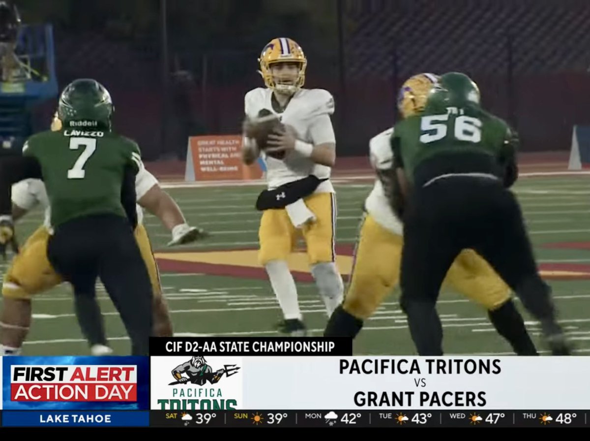 Congratulations to the Grant Union HS Pacers! They won their 2nd state title in three years by defeating the Pacifica Tritons 35-28. This state championship is a proud reflection of the exceptional talent, dedication, and teamwork of every player and coach. #SacramentoProud