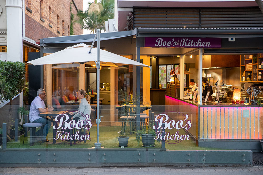 This hidden gem of a family-run restaurant serves delectable northern Thai dishes that you won't find elsewhere - and it's well worth a visit! mustdobrisbane.com/restaurants-th…