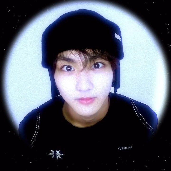 sheepbabu's tweet photo. 고양이외계인  ˗ˏˋ ★ ˎˊ˗ https://t.co/Lc8Bhem1OU