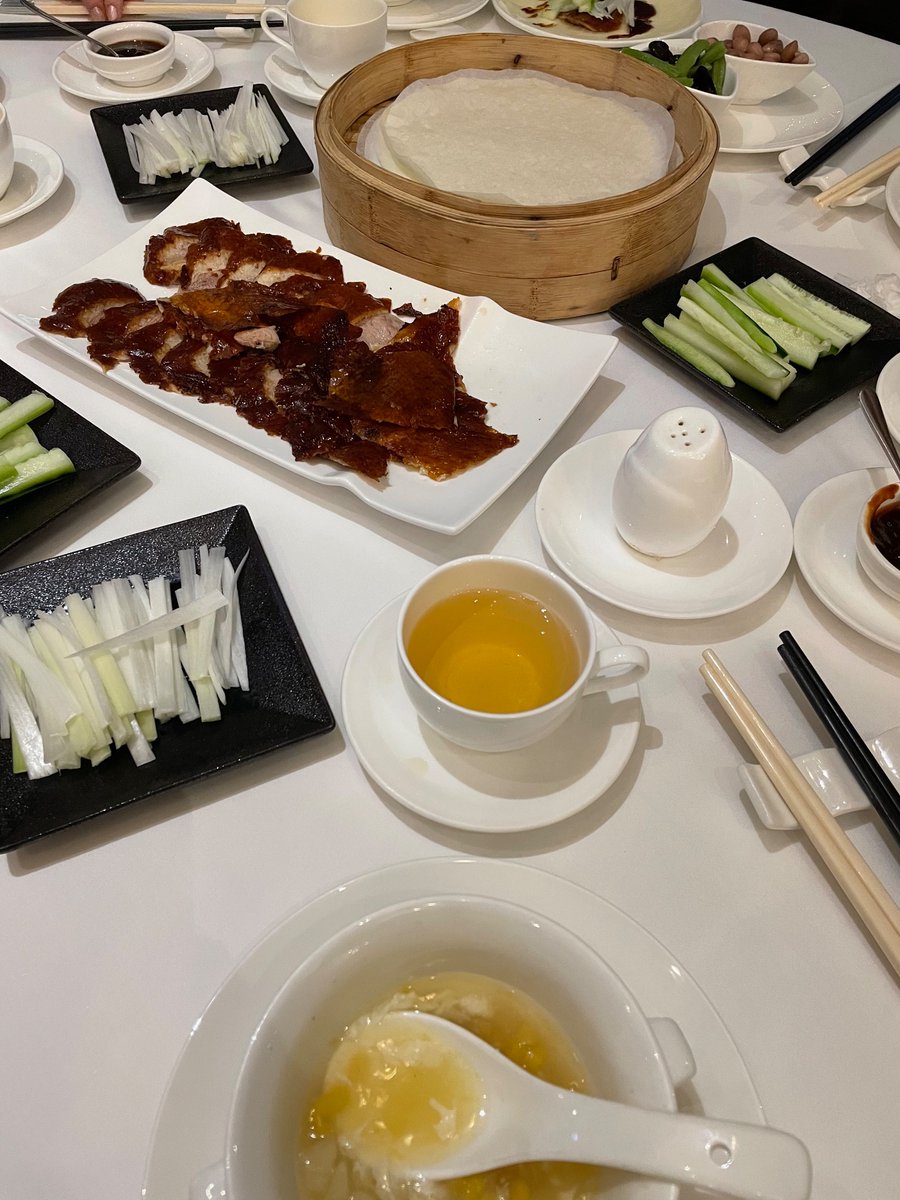 DanielePreziosi's tweet image. My short stay in #HongKong has been full of #nickelates (mainly La327), but also of nice food, people and art. Among the others, happy to have listened at Prof. Zhang’s talk, yes the one of the Zhang-Rice #Singlet #bonding #antibonding in a two-orbitals model for nickelates