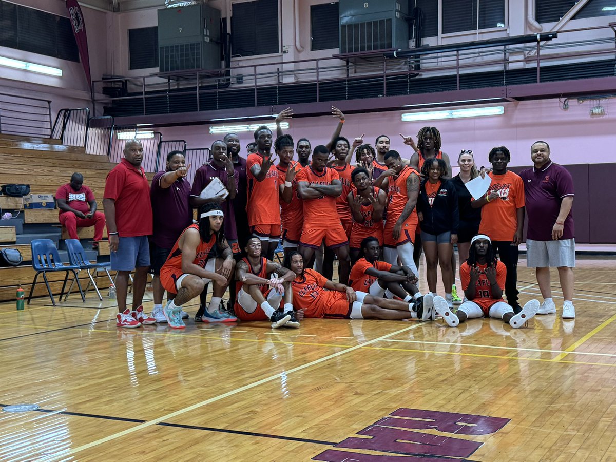 yesusviclassic's tweet photo. Claflin University captures the YES US Virgin Islands HBCU Classic Title 2024! John Whitehead voted MVP of Tournament… https://t.co/sgiHWetCgA