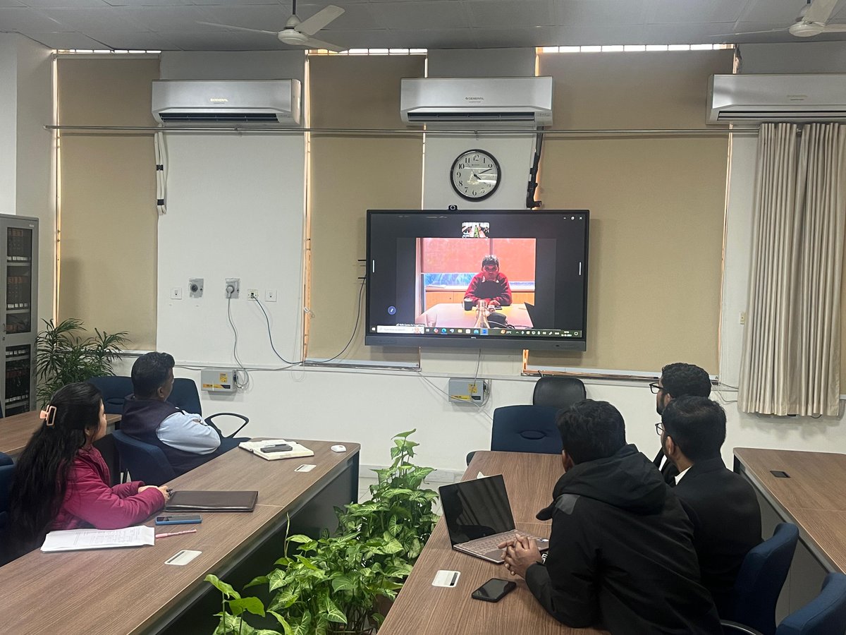nusrlranchi's tweet photo. NUSRL Ranchi takes a major step towards strengthening its research &amp; policy initiatives by signing an MOU with the Vidhi Centre for Legal Policy!

This partnership offers NUSRL students opportunities in legal research, policy analysis &amp; advocacy.

#NUSRL #VidhiCentre # https://t.co/F8ypt18vfi
