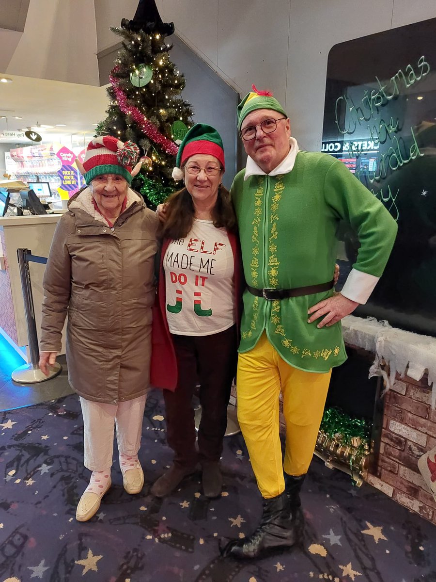 A big thankyou to Darren and all the team <a href="/CineMiddlesbro/">Cineworld M'bro</a> for hosting a dementia friendly screening of Elf - Christmas started <a href="/Hillstreetshop/">Hillstreet</a> <a href="/Arthaus1989/">Arthaus Gallery</a> <a href="/GaryAPhilipson/">Gary Philipson</a> @mbrocollege <a href="/MbroCouncil/">MiddlesbroughCouncil</a> <a href="/MFCFoundation/">MFC Foundation</a>