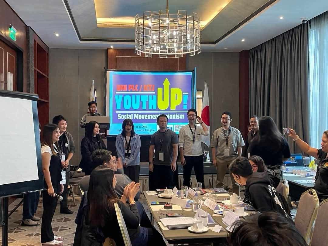 uniplc's tweet image. 📢 From Dec 11-13, the UNI PLC/ICTJ Youth Workshop united youth leaders from 🇵🇭🇯🇵 to explore social movement unionism &amp;amp; empowerment. A key highlight was the Payatas Outreach Program, where participants saw impactful community projects firsthand. 💪 #YouthUp #UNIYouth