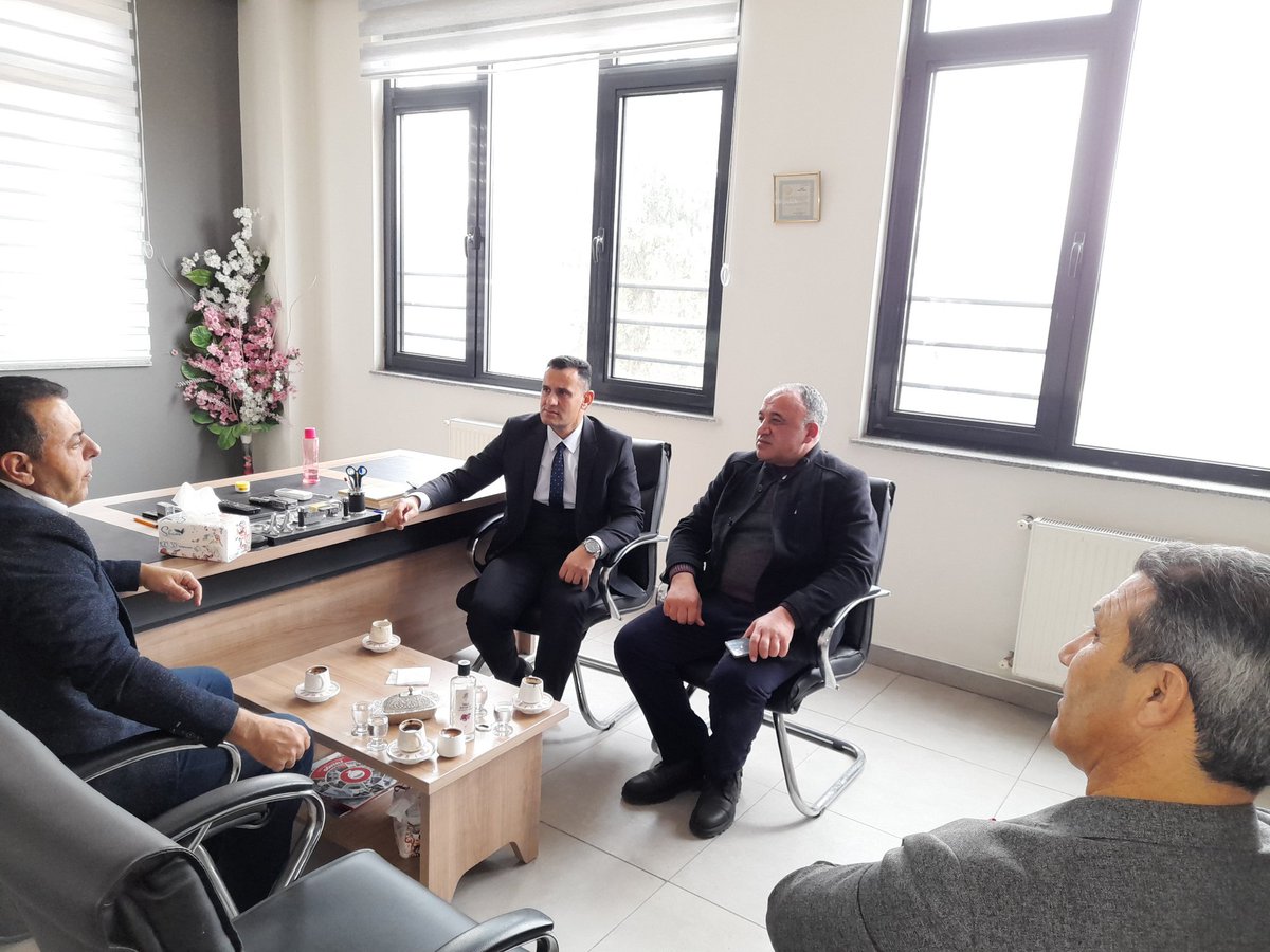 İlçe milli eğitim müdürümüzün okul ziyaretinden kareler 
<a href="/MustafaBozgyk27/">Mustafa Bozgeyik</a> 
<a href="/Oguzeli_mem/">Oğuzeli İlçe Milli Eğitim Müdürlüğü</a> 
<a href="/Gaziantep_MEM/">Gaziantep İl Millî Eğitim Müdürlüğü</a>