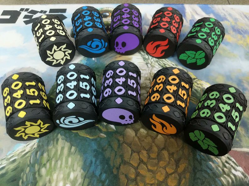 I'm giving away 1 of my Life Counters every Monday and Thursday for the rest of the year! Just Follow and Retweet this post for a chance to win. I'll send it anywhere in the United States. This winner will be chosen Thursday Dec. 19. You can buy them at PointyEar.com