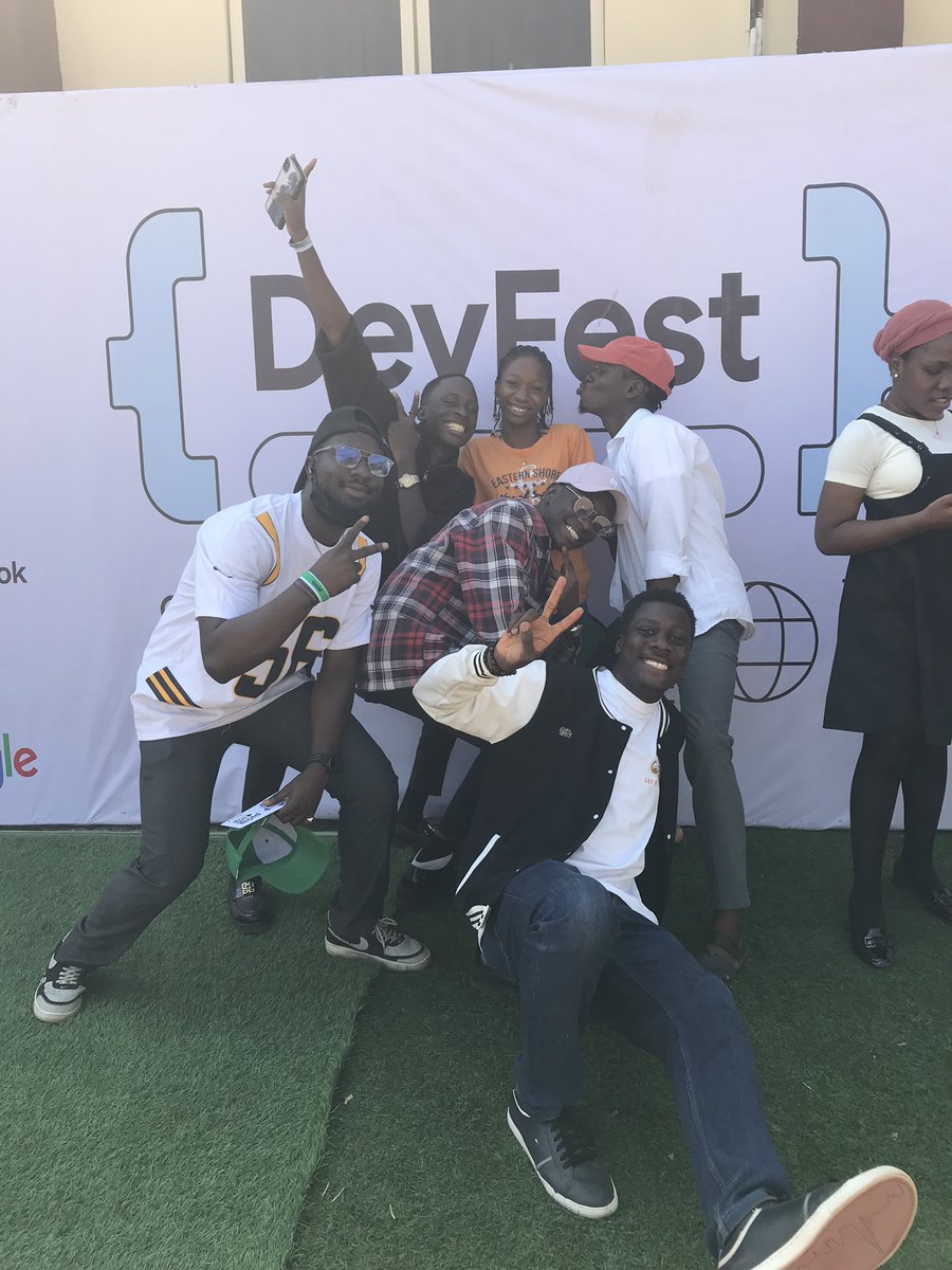 edim_dev's tweet photo. Attended my first tech event as a tech bro #responsibleai #DevfestAkure2024 #gdgakure https://t.co/jsw5CgDn1x