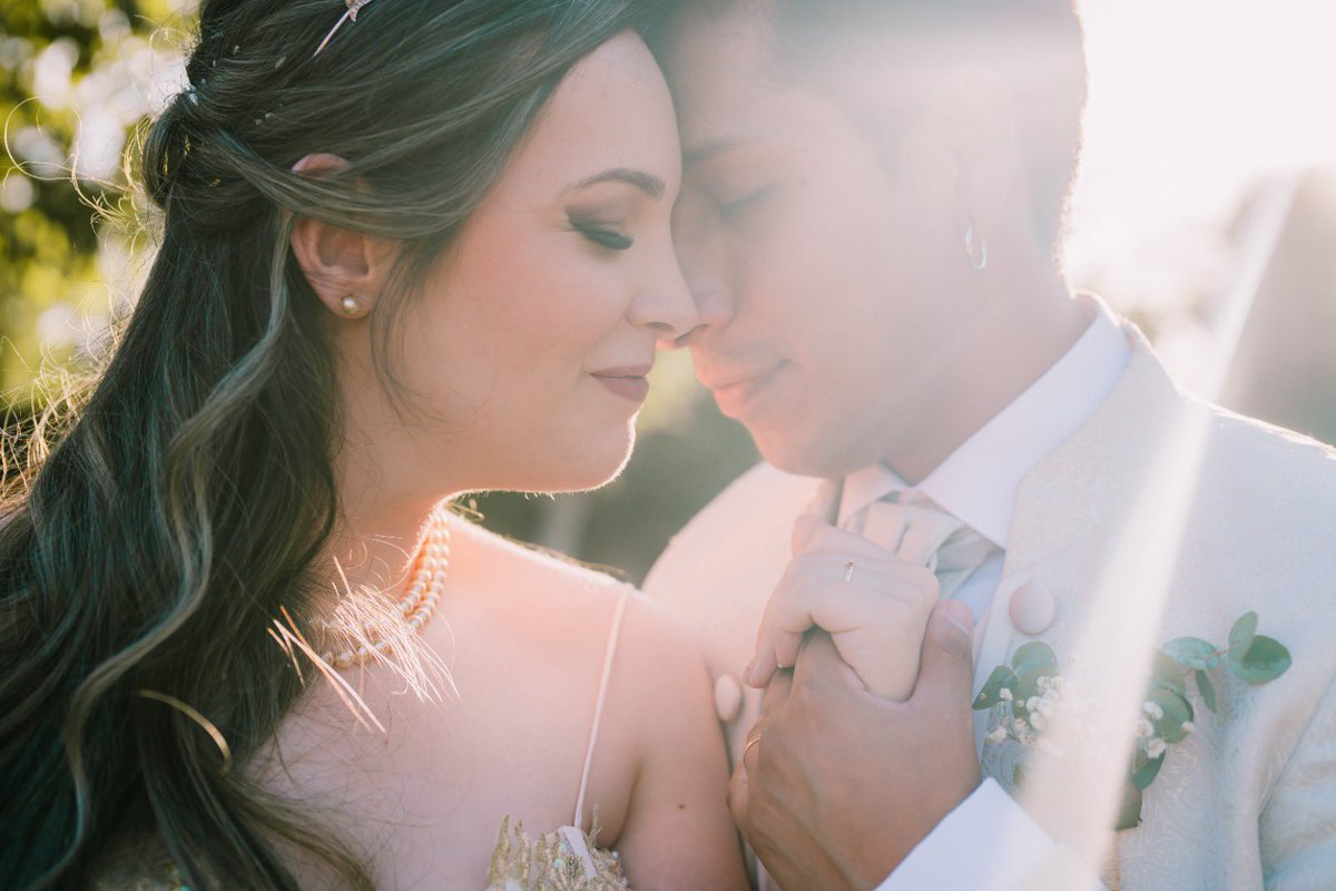 Ha sido un año lleno de emociones 💜
#Boda #Wedding