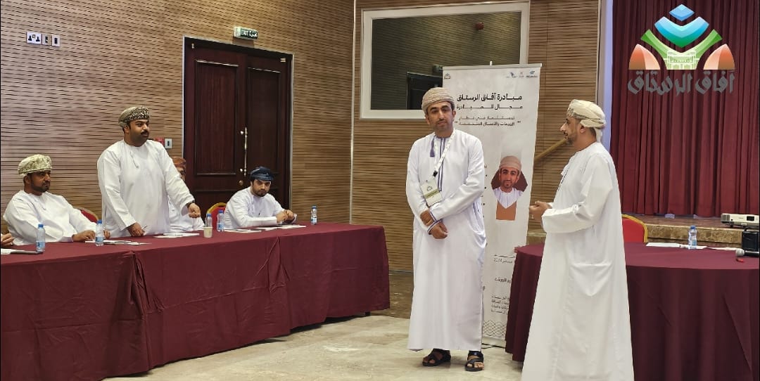 يحدث الآن زيارة سعادة المهندس مسعود بن سعيد الهاشمي محافظ جنوب الباطنة  للمختبرات العملية لمبادرة آفاق الرستاق
والاطلاع عن قرب على  الجهود الرامية التي تمكن الشباب  من استغلال مقومات ولاية الرستاق في مختلف القطاعات.