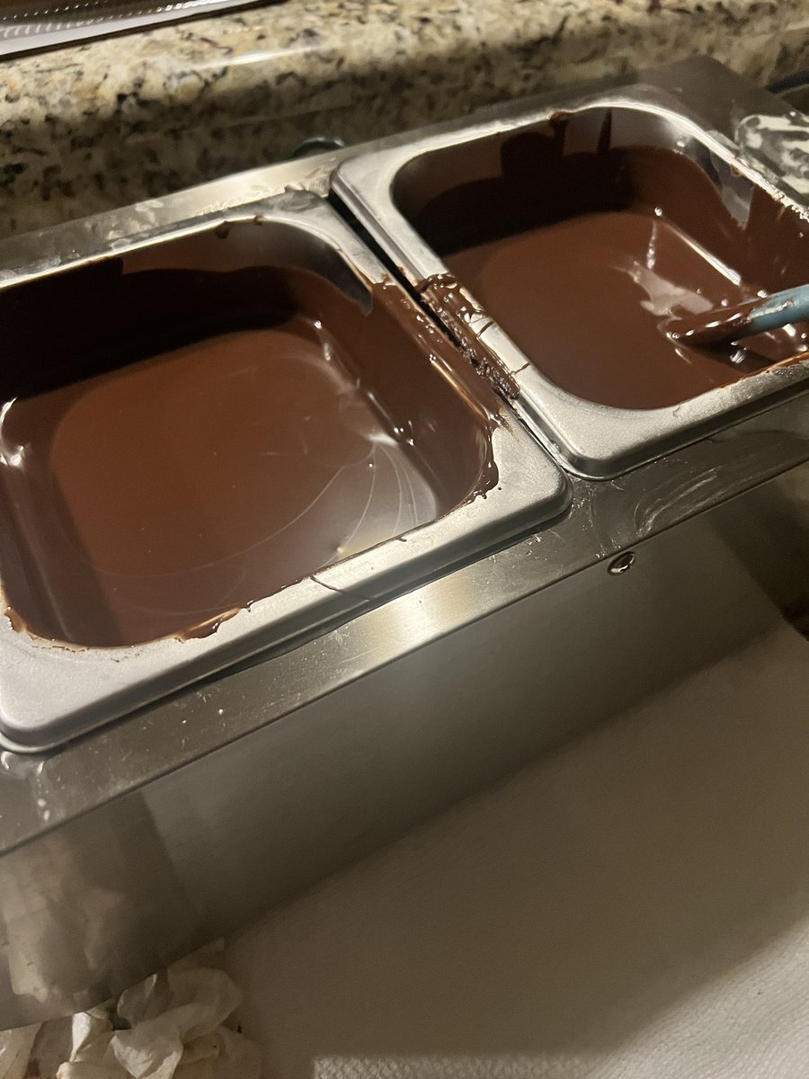 BCook2334's tweet photo. @Prolotario1 Finished conching, tempering and then set molds only time will tell if I got the temper right. Goodnight https://t.co/7rNq9hOJjO