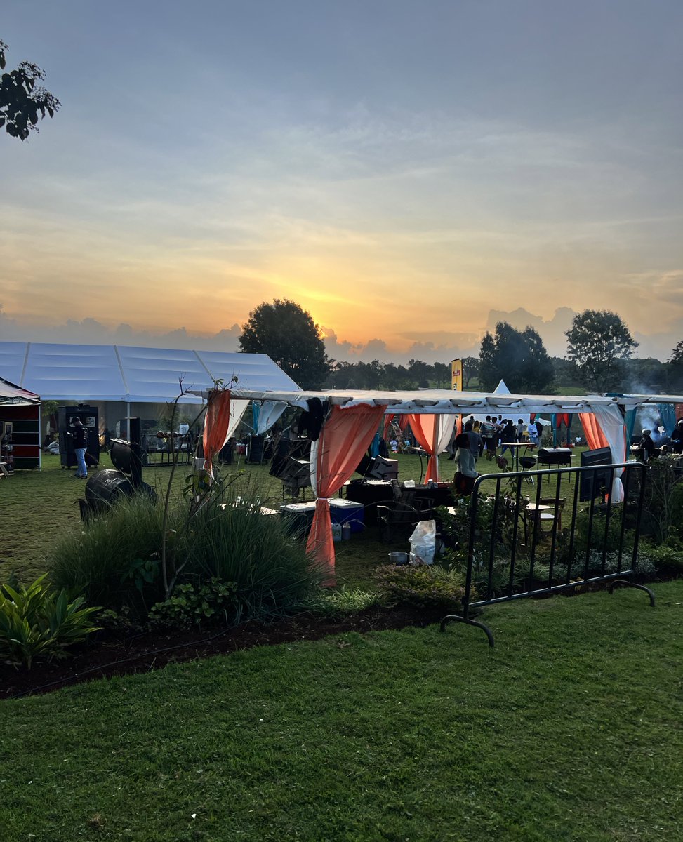 WillyAbuga's tweet photo. The Meat 🥩 Gathering by the Grill Squad really chose a good location for this event, mildly chilly but very good views &amp; the option that u could eat everything from everyone was a huge +1 
Kudos to the all the work they put in to make some amazing best bbq 🍖 in Kenya https://t.co/yx1XVoyduu