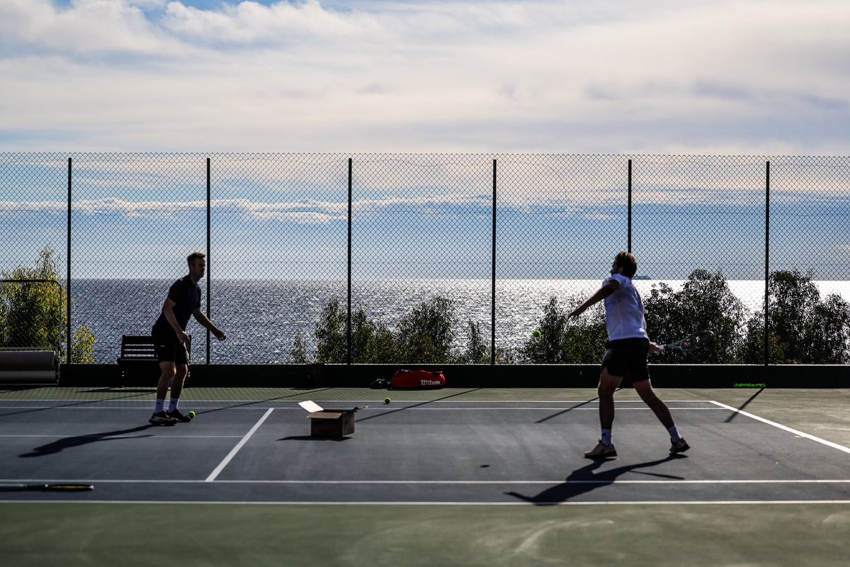 stanwawrinka's tweet image. Building up for another season ♟️🎾⏳🔋🔜2️⃣0️⃣2️⃣5️⃣🙏🏻❤️
#letspush #hardwork #passion #trusttheprocess