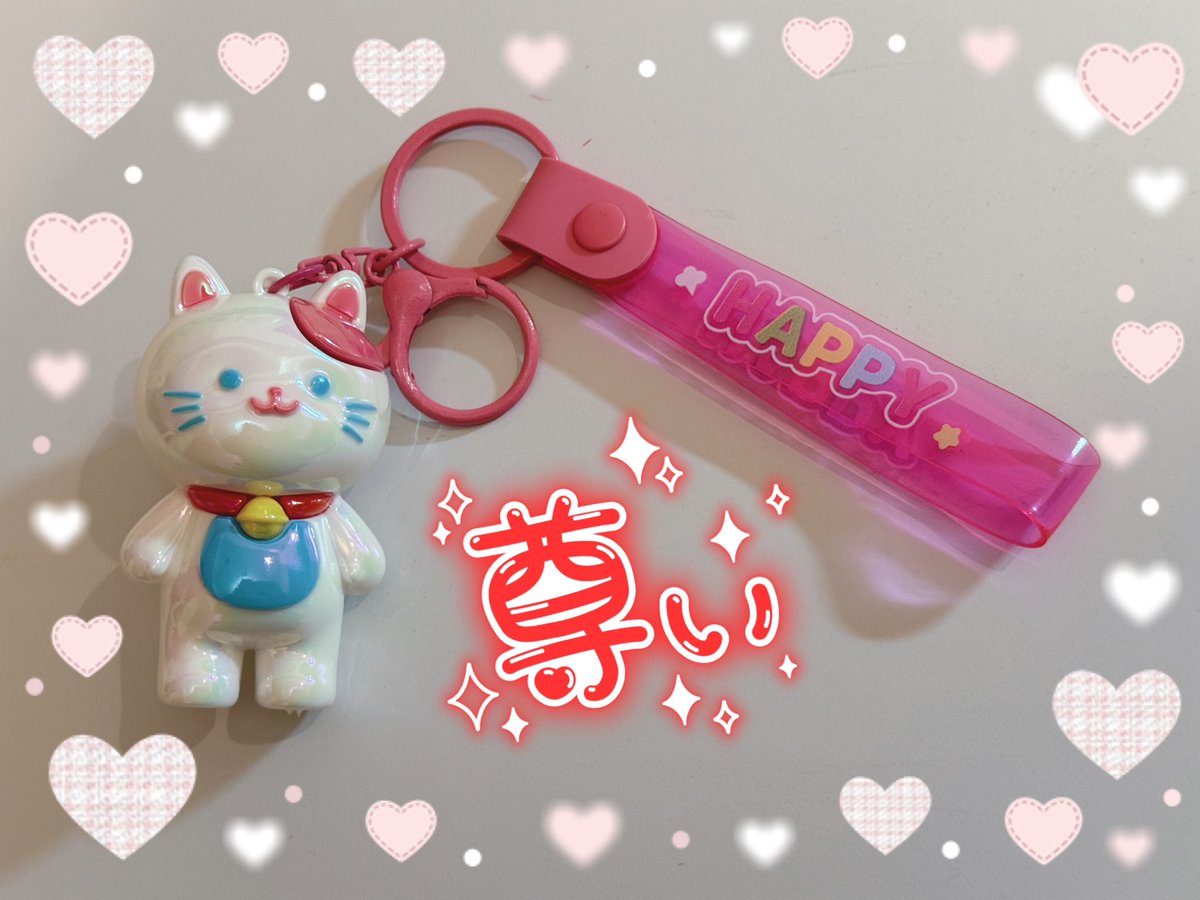 ゆうさん✨
風邪でダウンして大変な時に、カフェ七周年クジの景品を送っていただきありがとうございます!😭🙏✨
リクエストで描いてもらった色紙で大笑いしました🤣🤣🤣
マグネット並べて撮るの忘れてしまったけど、早速玄関に貼りましたよー!☝️
宅配の人に見られたらどうしよう🫢 