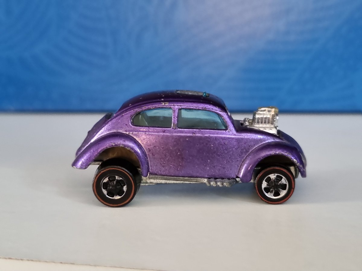 WeLoveDiecast's tweet photo. There's a theme going here, can you guess what it is? 😆 #WeLoveDiecast #Purple #HotWheels #Volkswagen #BeachBomb #Corvette #Camaro #Diecast #Redline #HotWheelsRedline #VintageToyCars #HongKong #USA https://t.co/FxqA8hu5g1
