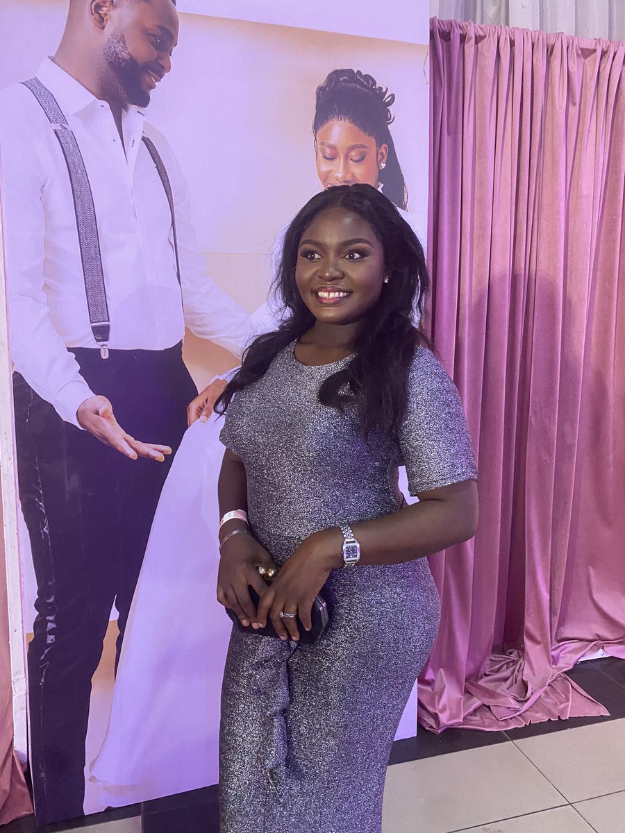 alabibusayo_'s tweet photo. Was a wedding guest with my hubby @Halah_bee yesterday https://t.co/v2VgDXdmOd