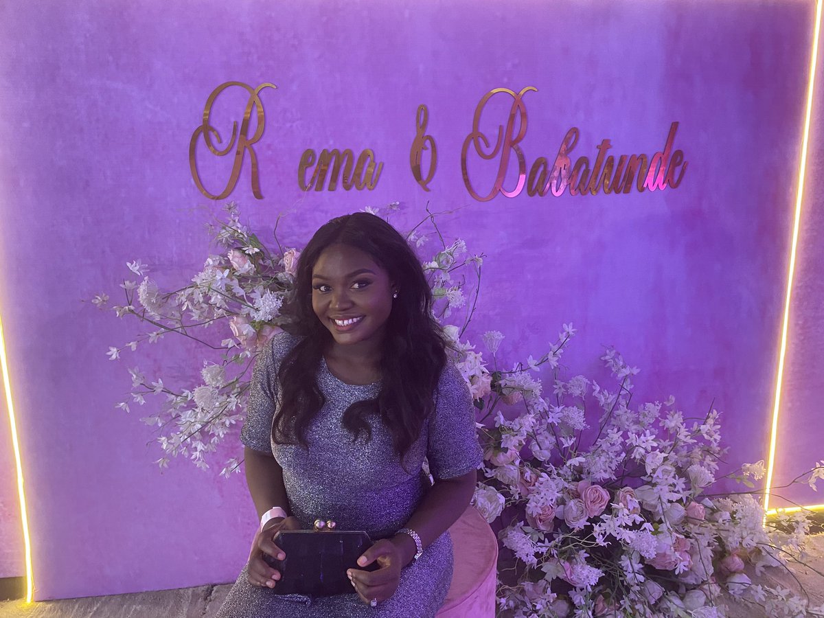 alabibusayo_'s tweet photo. Was a wedding guest with my hubby @Halah_bee yesterday https://t.co/v2VgDXdmOd