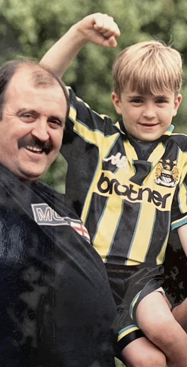 ajonno92's tweet photo. Amount of messages I’ve had about my dad this week and after what happened yesterday has blown my mind. Truly overwhelmed. Thank you to everyone. 

Truly 1 in a billion, thank you dad. Sleep well mate, you’ve earned it! 🩵 https://t.co/Cwrl2ksKVs