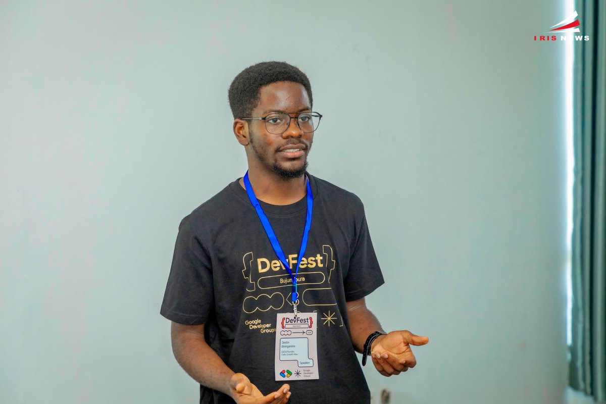 Iris News (@irisnews_) on Twitter photo <a href="/GDGBujumbura/">GDG Bujumbura</a> <a href="/menyahub/">Menya Hub Space</a> 🟥👏🏾 Destin Biringanine, a student at the Catholic University of #Bukavu, presented a smart assistant app for drivers that alerts them about their stress or fatigue levels in order to prevent potential accidents.
📹 This "smart assistant," through a camera installation, captures <a href="/GDGBujumbura/">GDG Bujumbura</a> <a href="/menyahub/">Menya Hub Space</a> 🟥👏🏾 Destin Biringanine, a student at the Catholic University of #Bukavu, presented a smart assistant app for drivers that alerts them about their stress or fatigue levels in order to prevent potential accidents.
📹 This "smart assistant," through a camera installation, captures