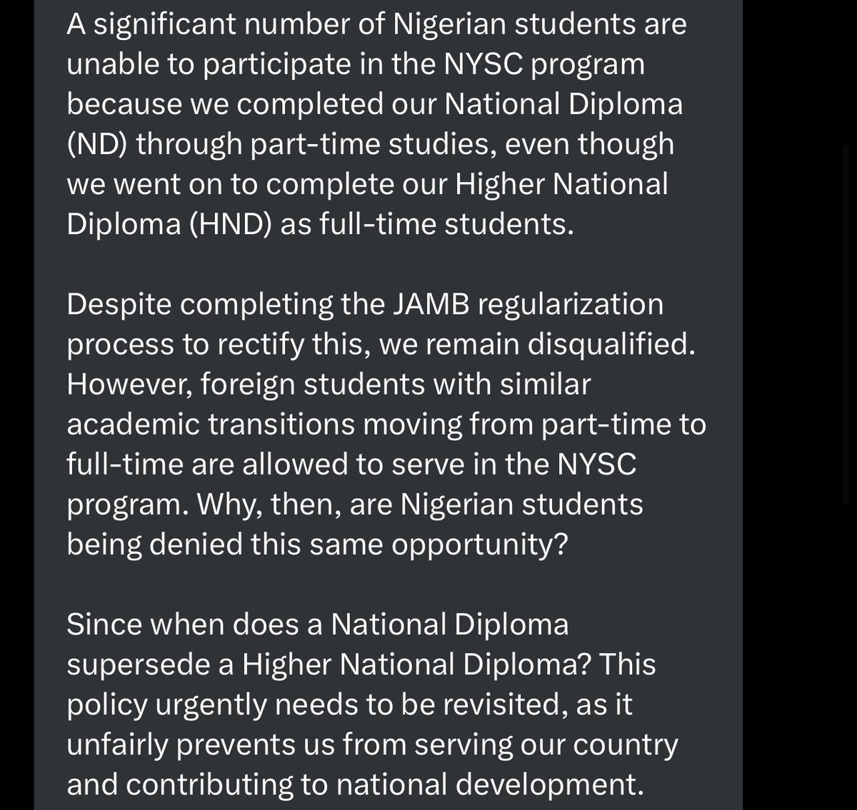 NigeriaStories's tweet photo. JUST IN: Students call out the Government after being disqualified from participating in NYSC 

Details 👇🏾 https://t.co/QIpL2IgWsz