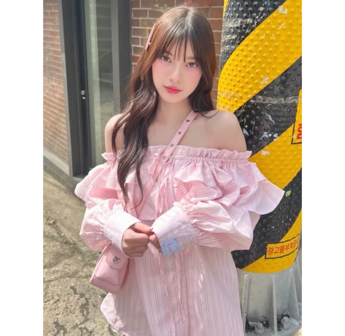 LPrakrobkit's tweet photo. ⭐️ Cintage คอลนี้น่ารักมาก

💕 320

🧚‍♀️ ตน: - 

#ส่งต่อเสื้อผ้า #ส่งต่อเสื้อผ้ามือสอง #โล๊ะตู้ #ส่งต่อเสื้อผ้ามือ2 #เสื้อสายเดี่ยว #เสื้อผ้ามือสอง #เสื้อผ้ามือ2 #ส่งต่อเสื้อผ้าสภาพนางฟ้า #cintage https://t.co/wJcffXe8AX