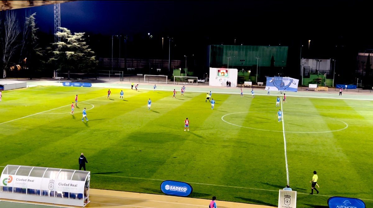 EMancheguista's tweet photo. @LaTribunaCR @CDManchegoCReal Fuera de juego claro https://t.co/LJcslUzVtE