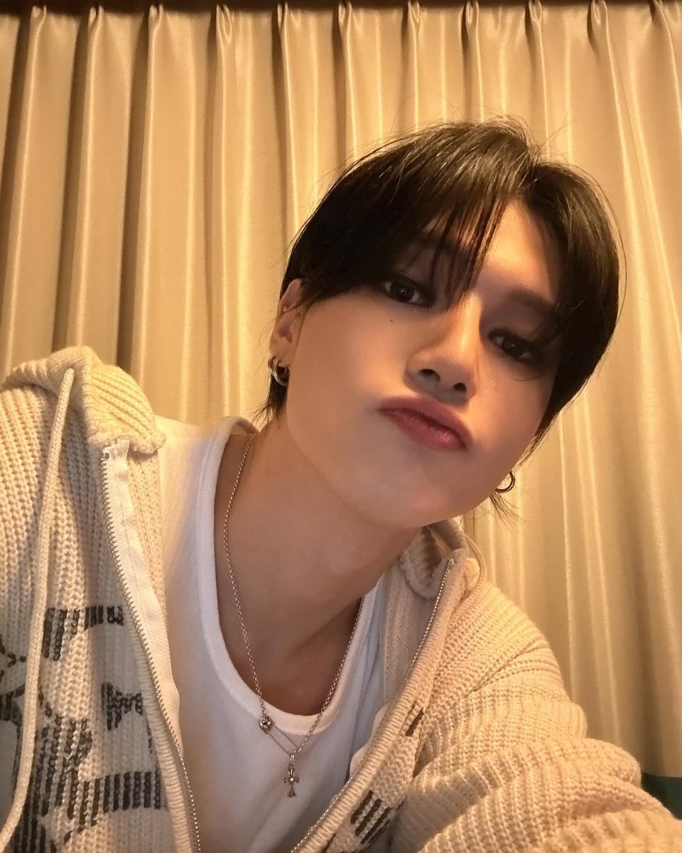 GlobalWooyoung's tweet photo. [📸 | 241215] INSTAGRAM UPDATE
(@/wooyounggg__) IG POST: 

"🫣"
🔗: https://t.co/ITX3OZ843V

#WOOYOUNG #우영 #ATEEZ #에이티즈 https://t.co/PONWKJXVvg
