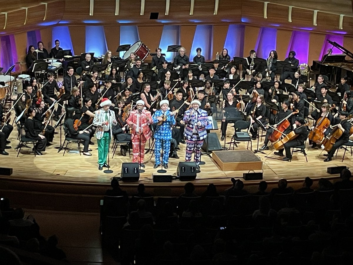 Jason Luan (@jasonluan88) on Twitter photo Enchanted by <a href="/mrutories/">Mount Royal University Conservatives</a>' "Sounds of the Season"! Impressed by the beautiful blend of Chinese music and traditional Christmas songs. Kudos to Director Shana Yang and all performers! #Christmas2024 #SoundsOfTheSeason Enchanted by <a href="/mrutories/">Mount Royal University Conservatives</a>' "Sounds of the Season"! Impressed by the beautiful blend of Chinese music and traditional Christmas songs. Kudos to Director Shana Yang and all performers! #Christmas2024 #SoundsOfTheSeason