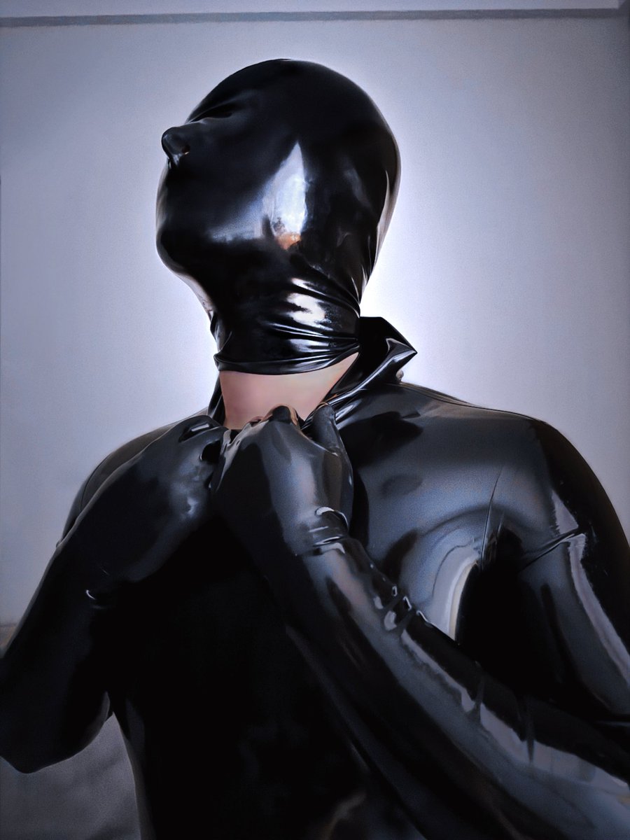 成为乳胶玩具前最后的挣扎