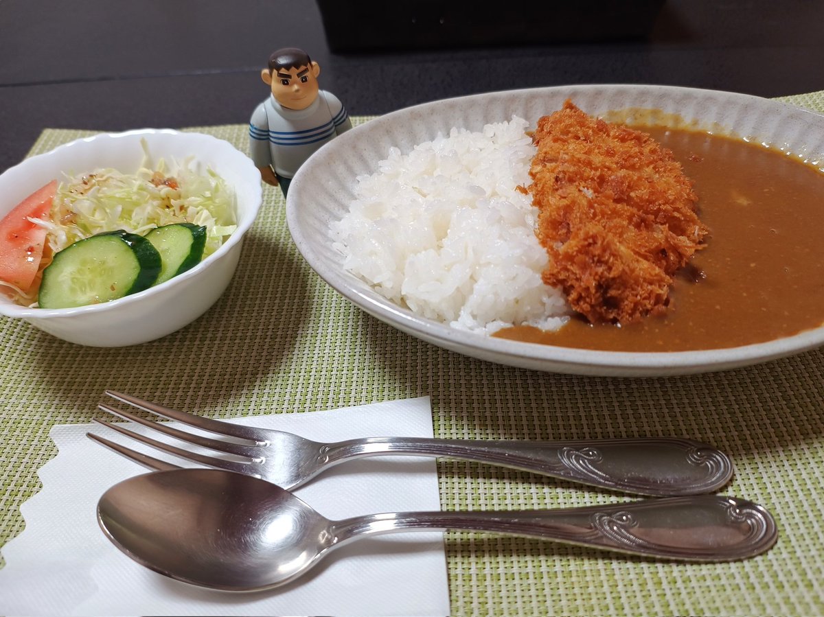 sugipy69's tweet photo. 入浴後はカツカレーとハーブソーセージ😋
#飯ホビ写
#クアハウス山小屋
#日帰り入浴
#きれジャイ
#MOTOROLA
#edge40
#アルファホビー部 https://t.co/LFYts7rZnK