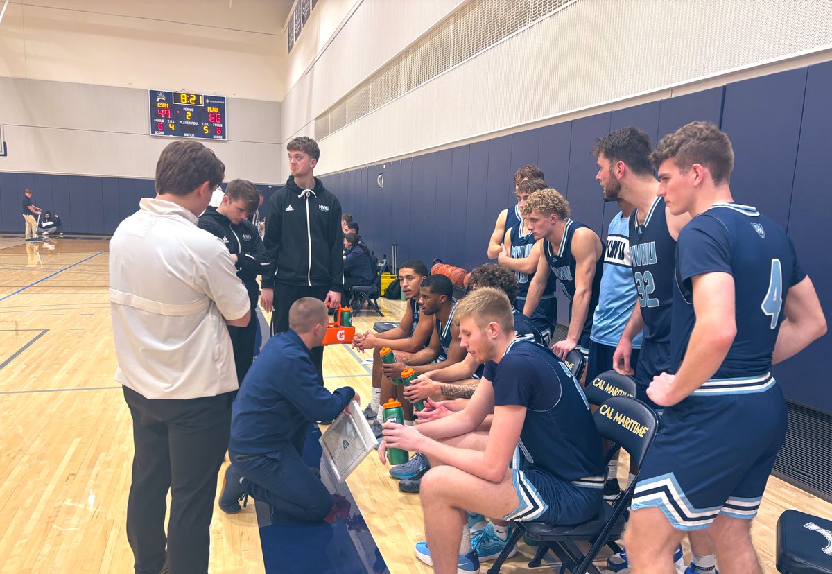 RULECougar's tweet photo. On the road @ The Cal Maritime Keelhaulers 🏀🚊 https://t.co/UefCBE42rx