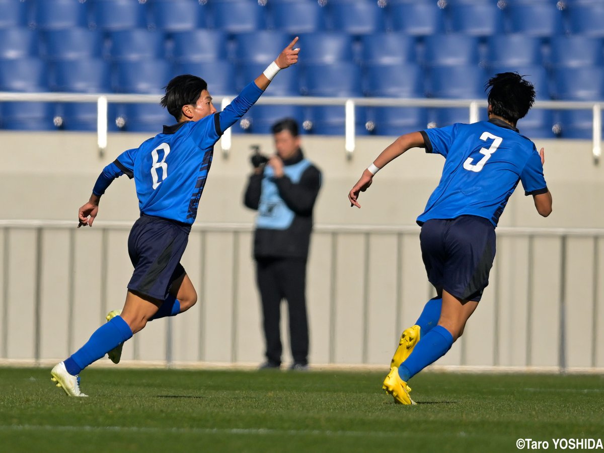 gekisaka's tweet photo. MF畑のミドル弾と得点王FW山下2発で3-0!大津が公立校として初めてプレミアファイナルを制す!

https://t.co/8PjR2HaJtb

#ゲキサカ #高校サッカー #高円宮U18 #高円宮杯プレミアリーグ https://t.co/txeb7R7aWV