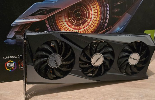 LA TIRO?🚨⚠️ 
RT y  y automáticamente participas por esta RTX 3060ti. Feliz año nuevo.

Fin.