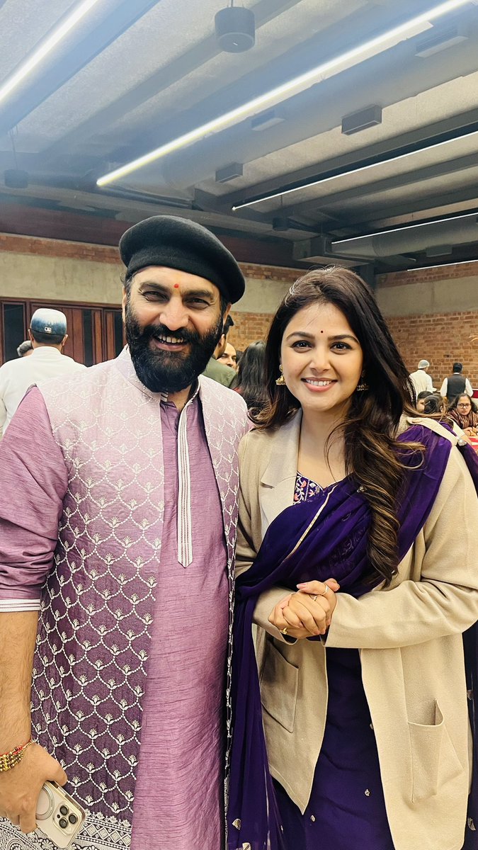 Monal Gajjar tweet media