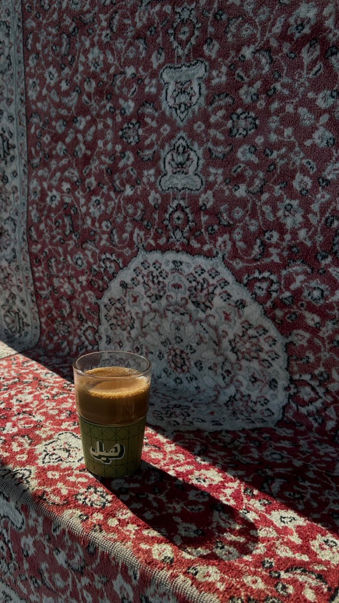 يا حُب عمري يا كل شي احبه  🤍'،