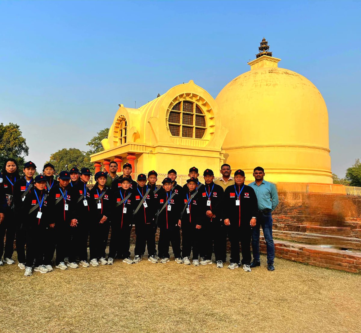 diprotawang's tweet photo. Day 3 of the #spiritualjourney
The young minds from Jemithang,Tawang explored the serene beauty of #Kushinagar.
Witnessing the final resting place of the Buddha.
#Jemithang #Kushinagar #OPSadbhavana #BuddhistCircuit
#Buddhism
#Peace https://t.co/QxNNAcDMce