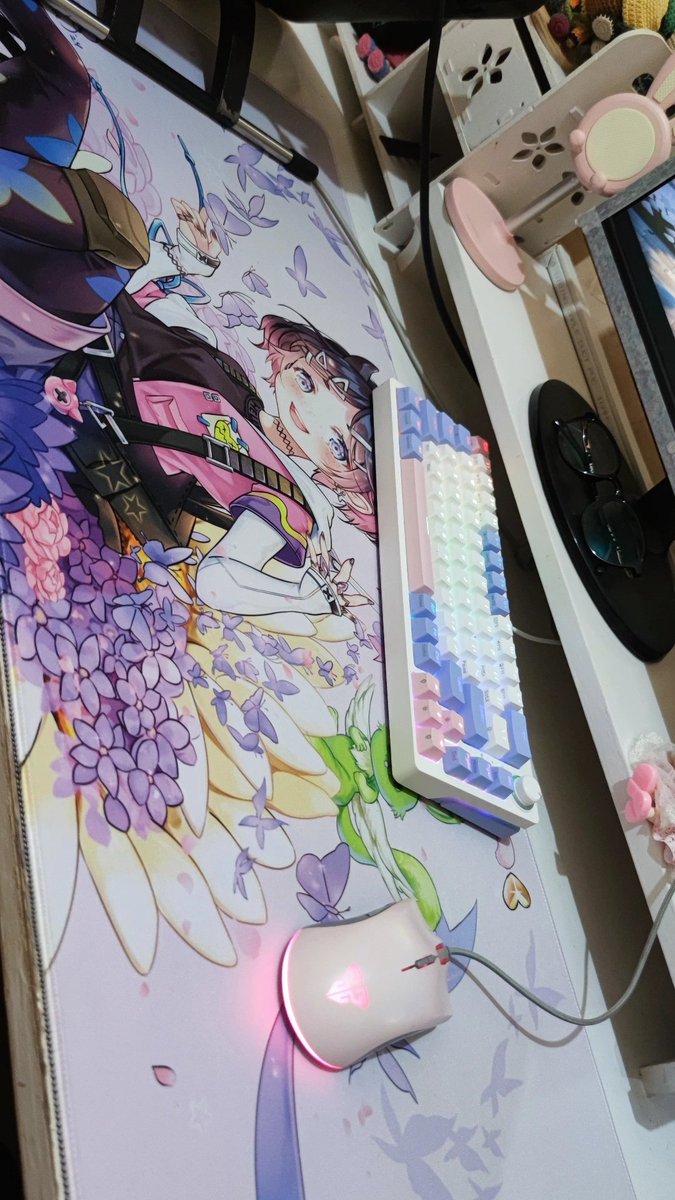 My very first custom mousepad using my drawing!! ❤❤