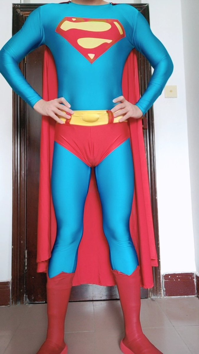BootSuperman tweet media