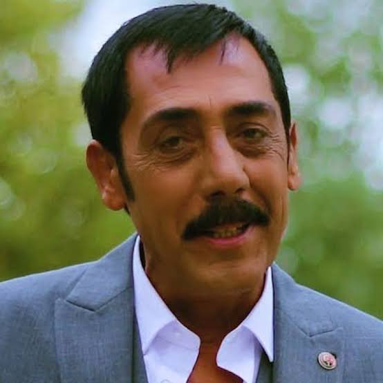 Büyük bir üzüntü ile öğrendim sabah bu saatte Ankara’mızın  gülen yüzü neşeli sesi ANKARALI TURGUT abimiz hakkın rahmetine kavuşmuştur sevenlerine baş sağlığı kederli ve acılı ailesine sabırlar diliyorum Inna lillahi ve Inna lillahi raciun