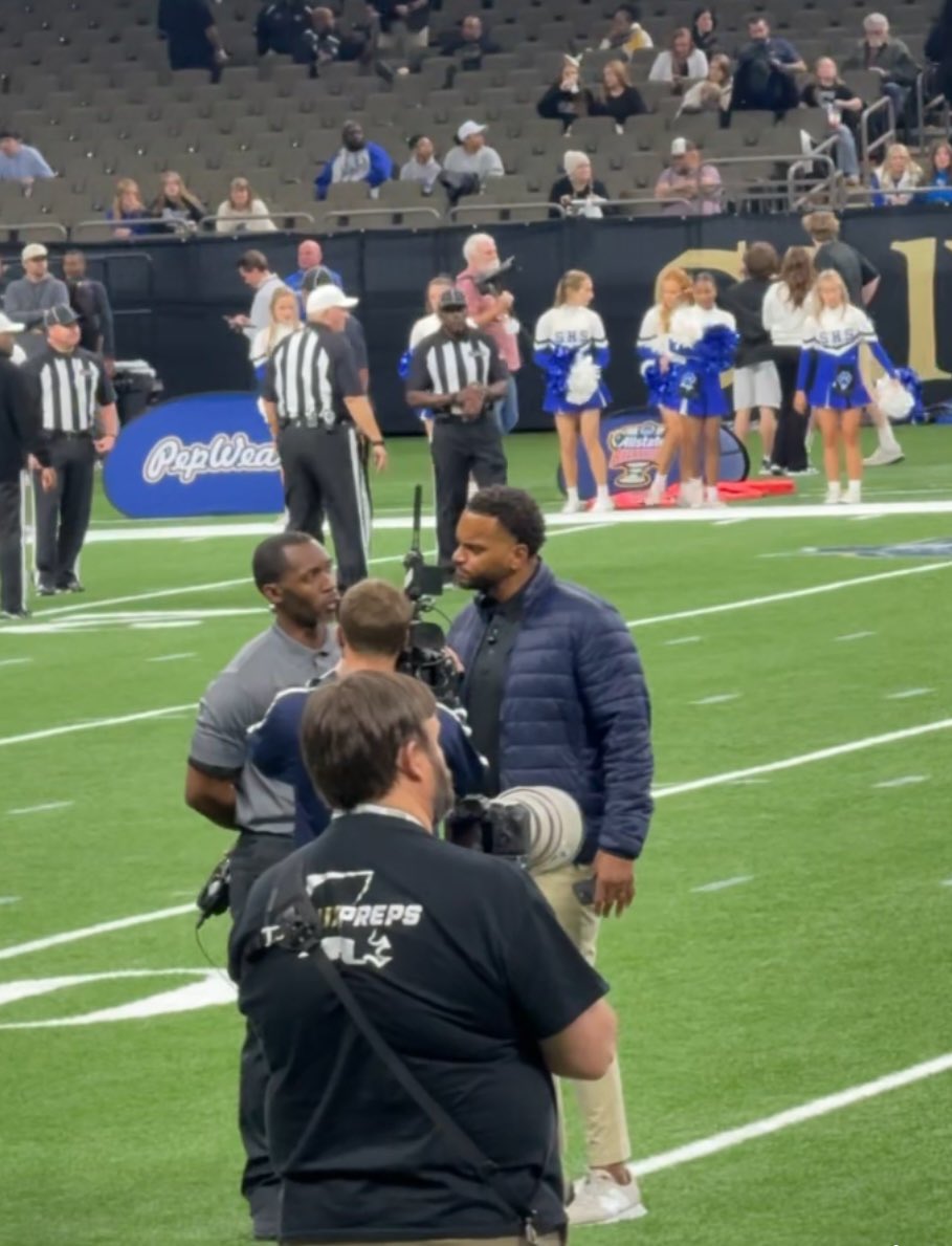 Darry Beckwith Jr. (@darrybeckwith) on Twitter photo I’m extremely grateful to cover another year of Louisiana High School football with the best networks in <a href="/lhsaanetworktv/">LHSAA Network</a> & <a href="/Yur_View/">YurView</a>. It was a pleasure to work alongside <a href="/Mr_Playbyplay/">Garrett Walvoord</a> and <a href="/jeffpalermoLRN/">Jeff Palermo</a>. Until next time! I’m extremely grateful to cover another year of Louisiana High School football with the best networks in <a href="/lhsaanetworktv/">LHSAA Network</a> & <a href="/Yur_View/">YurView</a>. It was a pleasure to work alongside <a href="/Mr_Playbyplay/">Garrett Walvoord</a> and <a href="/jeffpalermoLRN/">Jeff Palermo</a>. Until next time!