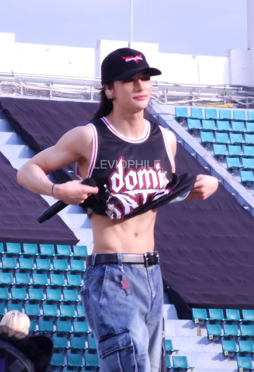 MenIWouldDieFor's tweet photo. Hyunjin - Stray Kids 🔥 https://t.co/s3r2x2pWgm