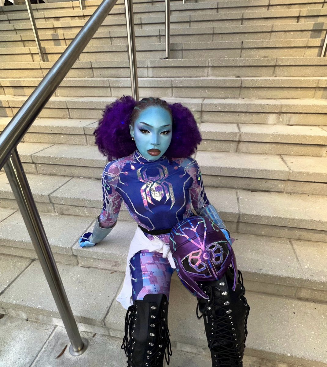 goretones's tweet image. My Spiderbyte cosplay from today 🕷️💿💙