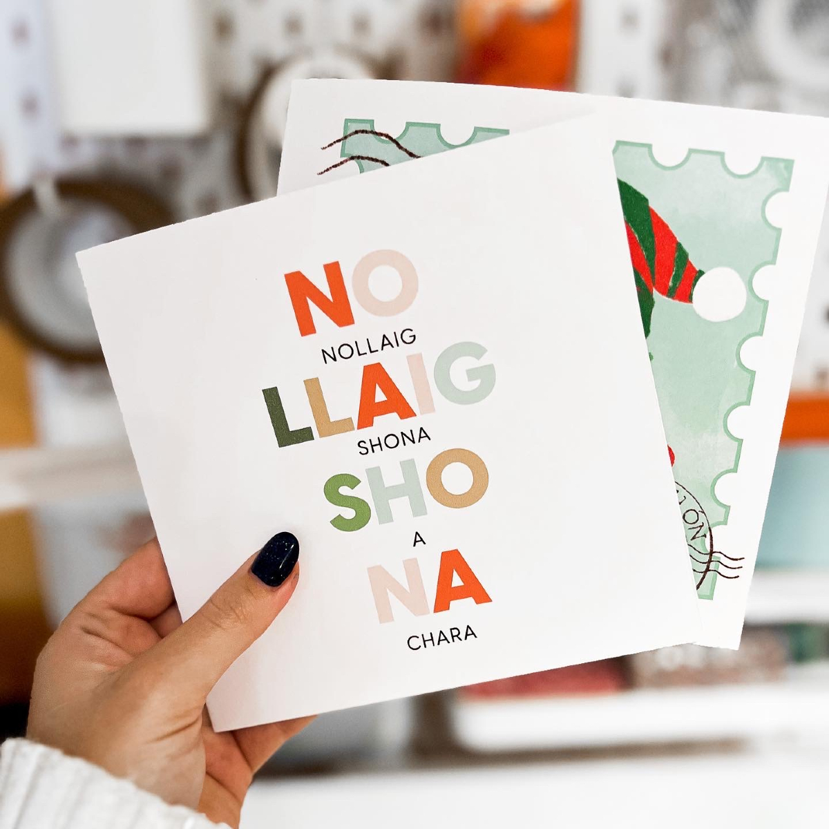 Send a little piece of Ireland this Christmas! Our ‘Nollaig Shona a Chara’ greeting card is the perfect way to share festive wishes in the Irish language—straight from the heart of home. 🎄☘️💌