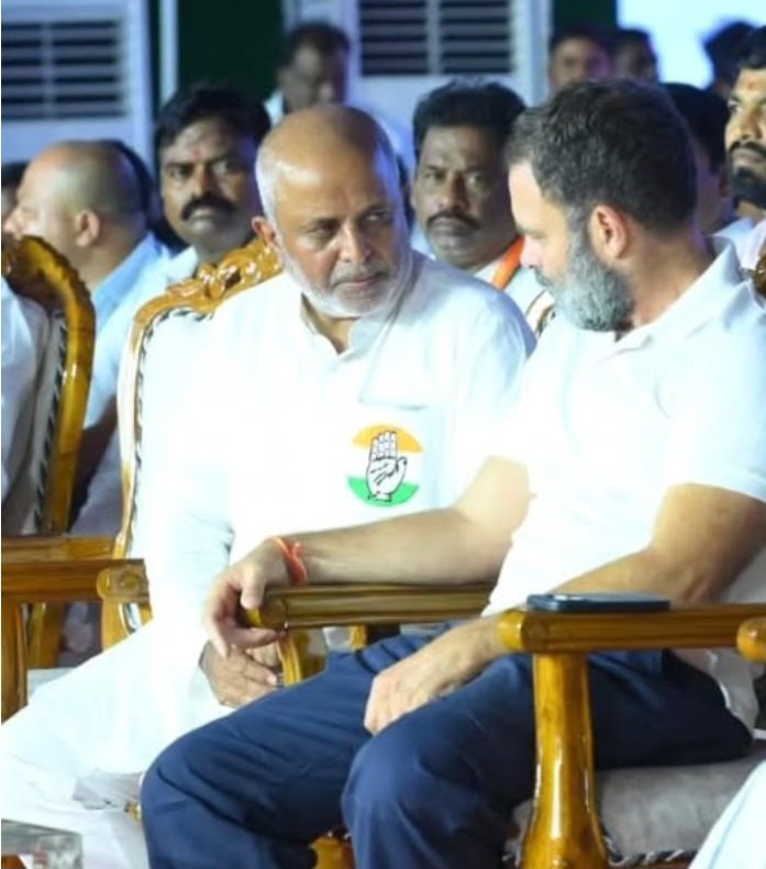 PranayGoud2001's tweet photo. @MYaskhi sir a very happy birthday to you 
You're the gouds pride and great human being 
May lord shiva bless you with good health and great happines
#madhuyaskhigoud
Hope will see you as the cheif minister of telanagna 
@RahulGandhi
@INCIndia
@priyankagandhi https://t.co/yriGq3807b