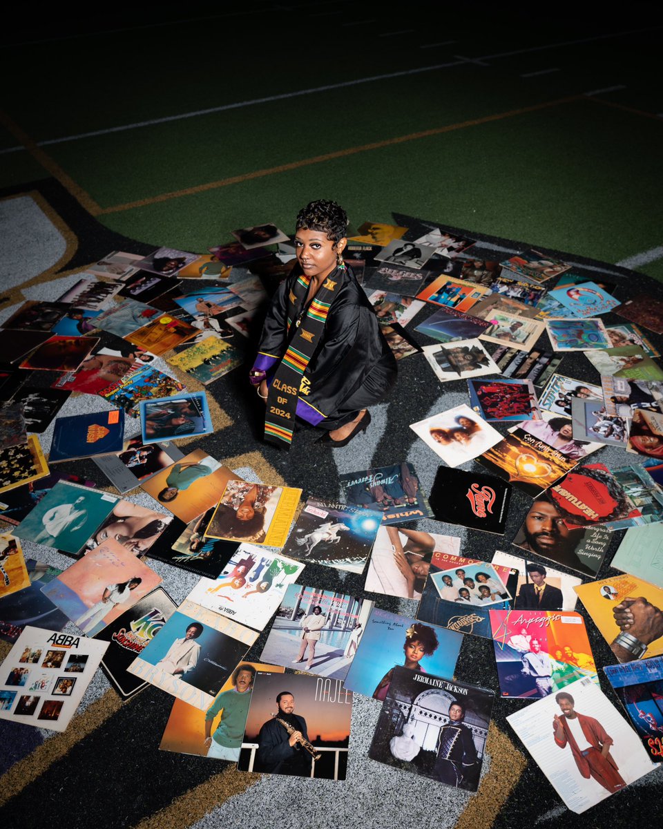 For the record I’m a graduate 👩🏾‍🎓