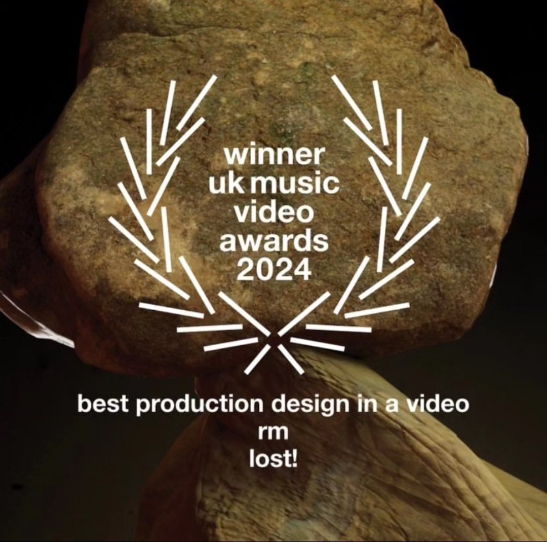 emveketahj's tweet photo. LOST! MV was nominated for 3 categories and won 2 awards at UKMVA. This made RM the first and only Kpop soloist who achieved this milestone. 

#RM #RPWP #LOST #RightPlaceWrongPerson #UKMVA https://t.co/hMVb1qxpY6