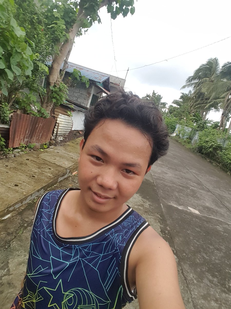 eliebigay's tweet photo. tips para pumogi (wala) https://t.co/G2GQ3wJAdM