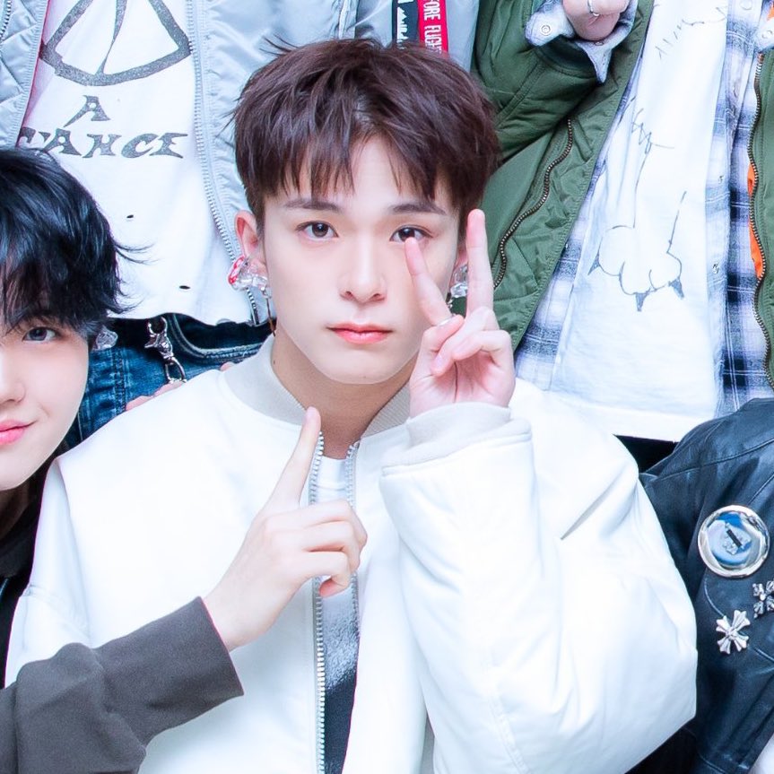 hamadafeed's tweet photo. asahi on inkigayo today ✨ https://t.co/toDeB77mqR